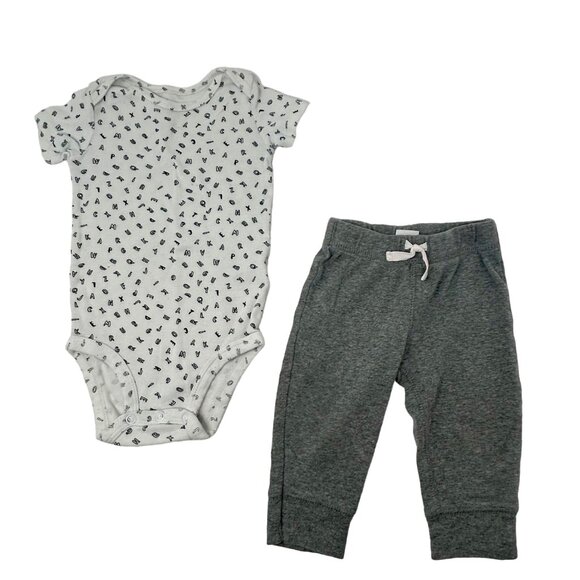Baby Boy's - 2 Sweatpants, 1 Leggings, and 3 Body Suits - Size 9 Month - Picture 4 of 10